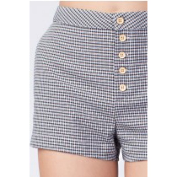 5/$30 HIGH WAISTED SHORTS w/BUTTON DOWN FRONT - Picture 2 of 8